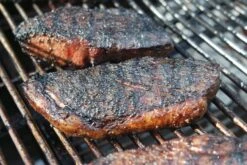 Hardcore Carnivore Black Rub 368g - Que Club -Outdoor Camping Gear 11894 4